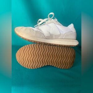 New Balance White and Tan Sneakers